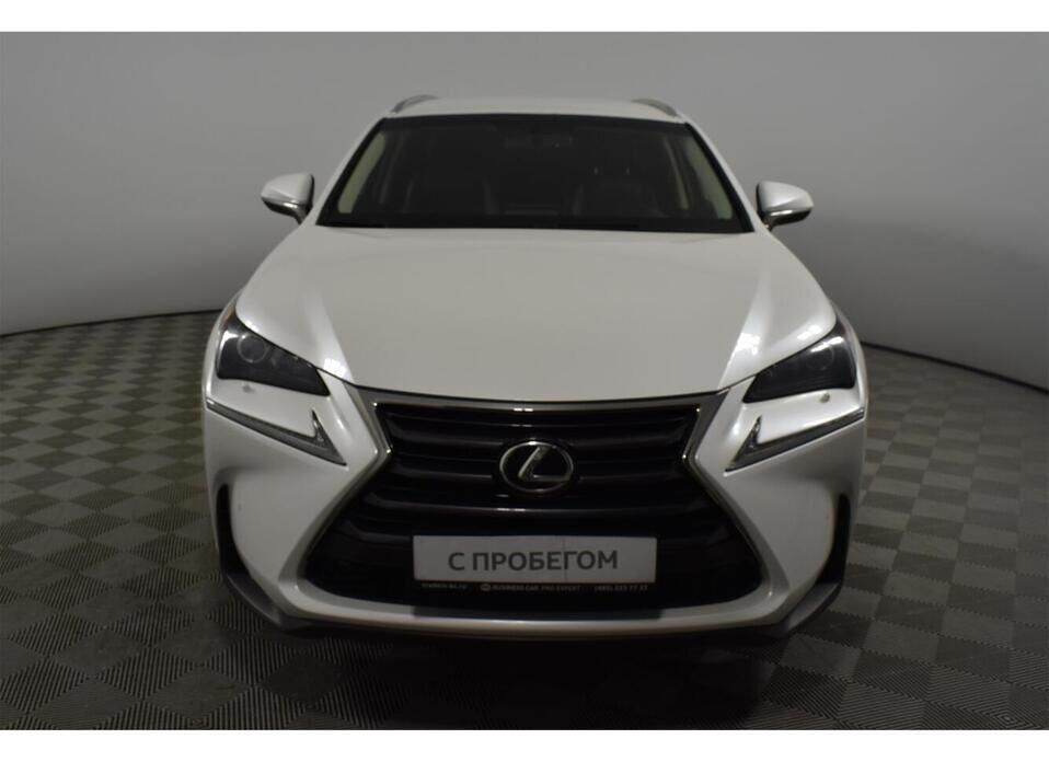 Lexus NX, I 200t 2.0 AT (238 л.с.) 4WD