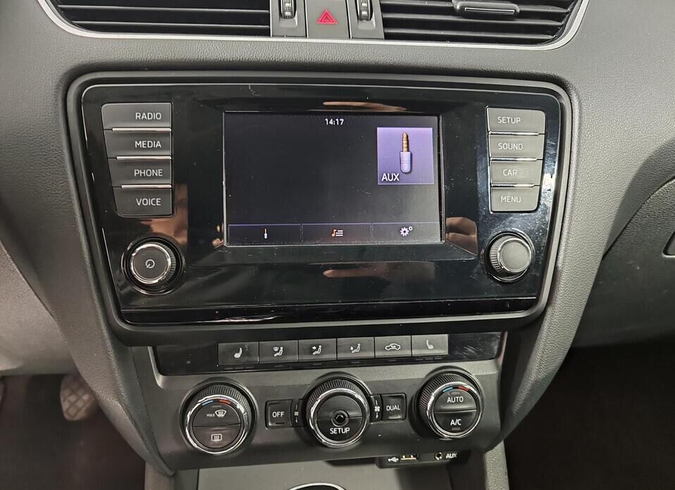 Skoda Octavia, III (A7) 1.6 MT (110 л.с.)