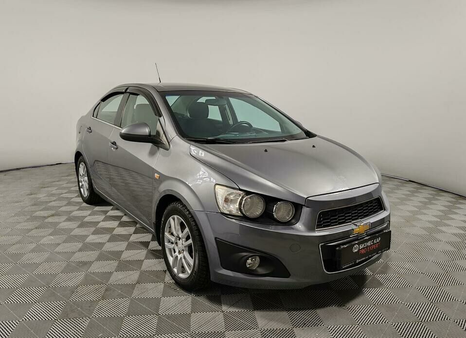 Chevrolet Aveo 1.6 AT (115 л.с.)