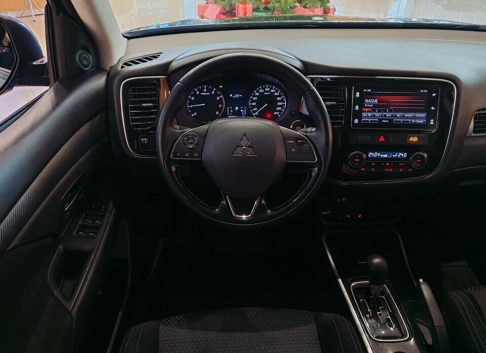 Mitsubishi Outlander, III Рестайлинг 2 2.0 CVT (146 л.с.)