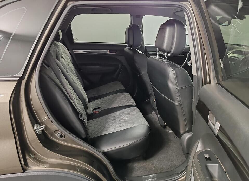Kia Sorento 2.4 AT (175 л.с.) 4WD