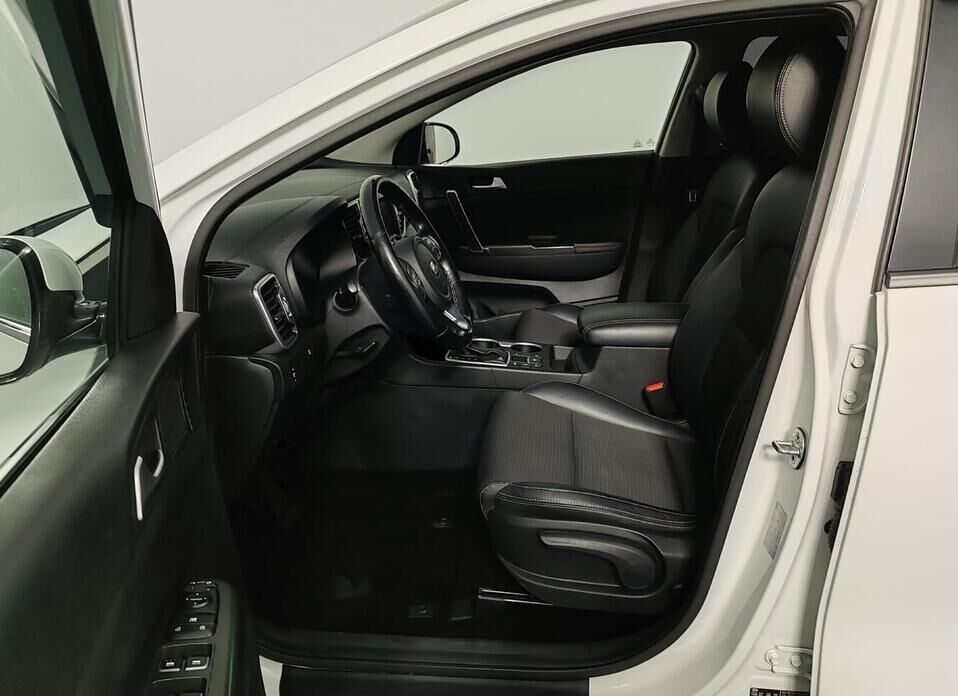 Kia Sportage, IV 2.0 AT (150 л.с.) 4WD