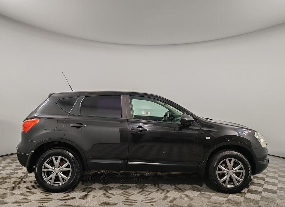 Nissan Qashqai 2.0 CVT (141 л.с.) 4WD
