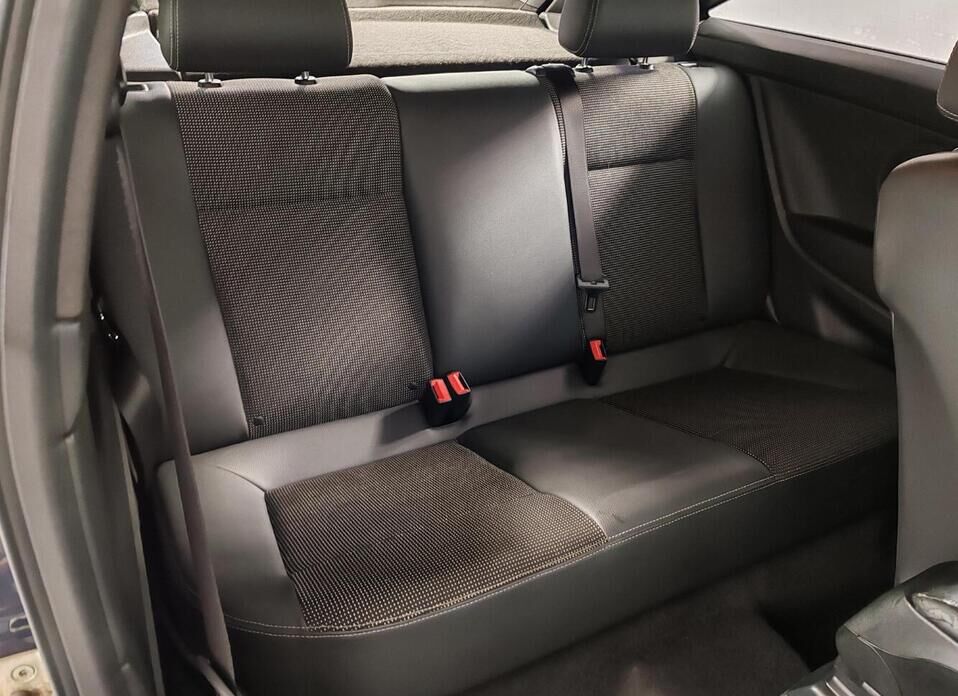 Opel Astra 1.8 AT (140 л.с.)