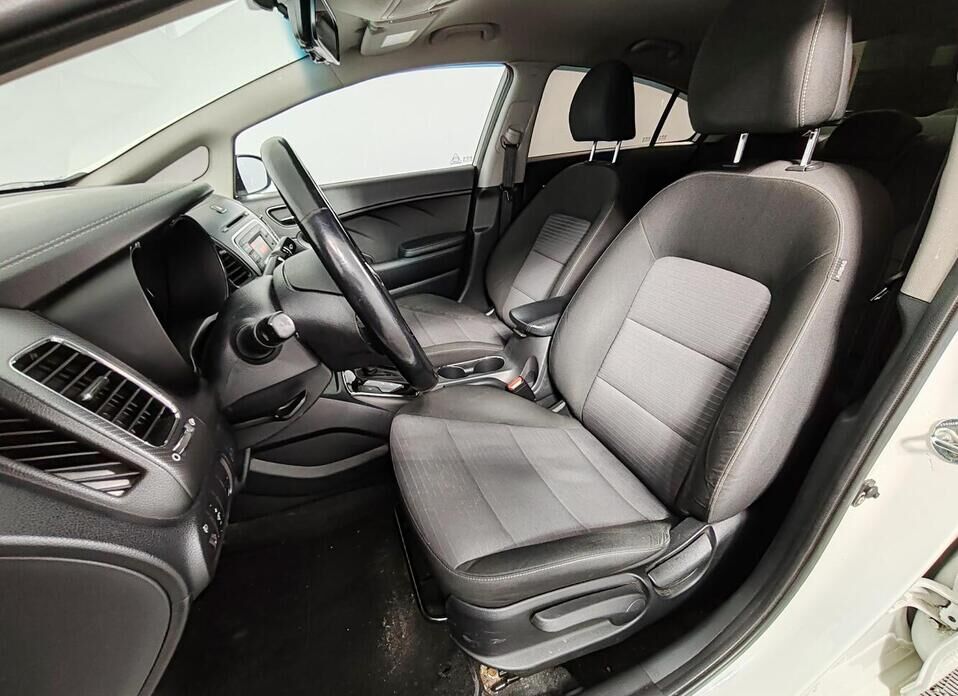 Kia Cerato, III Рестайлинг (Classic) 2.0 AT (150 л.с.)