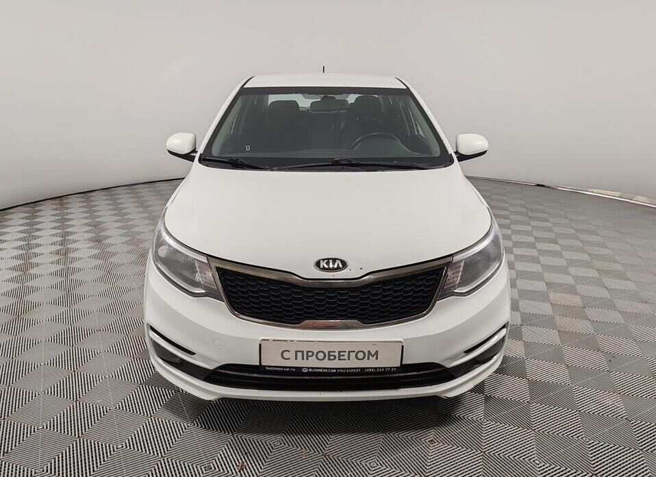 Kia Rio 1.6 AT (123 л.с.)