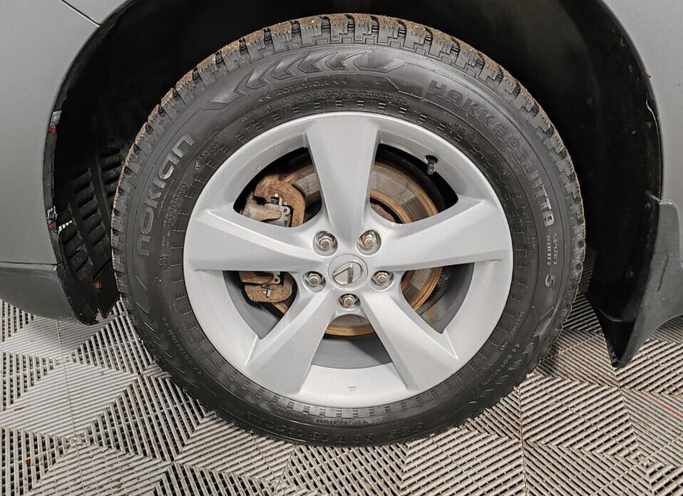 Lexus RX, III 270 2.7 AT (188 л.с.)