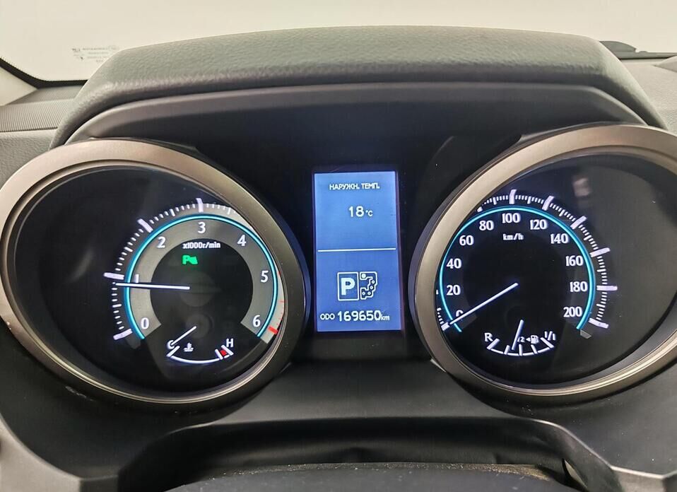 Toyota Land Cruiser Prado 3.0d AT (173 л.с.) 4WD
