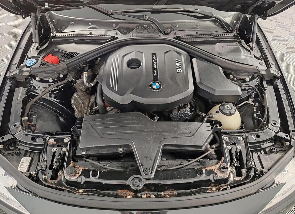 BMW 3 серии 318i 1.5 AT (136 л.с.)