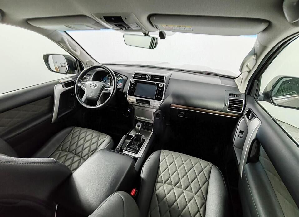 Toyota Land Cruiser Prado 2.8d AT (177 л.с.) 4WD