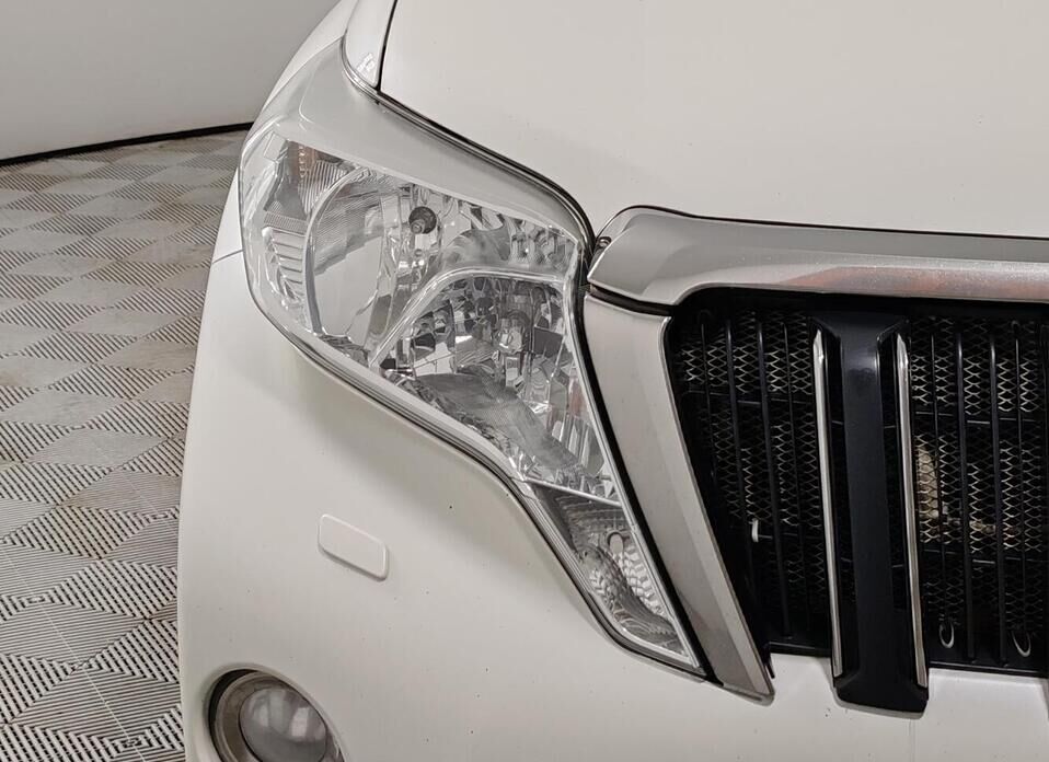 Toyota Land Cruiser Prado, 150 Series Рестайлинг 1 2.8d AT (177 л.с.) 4WD