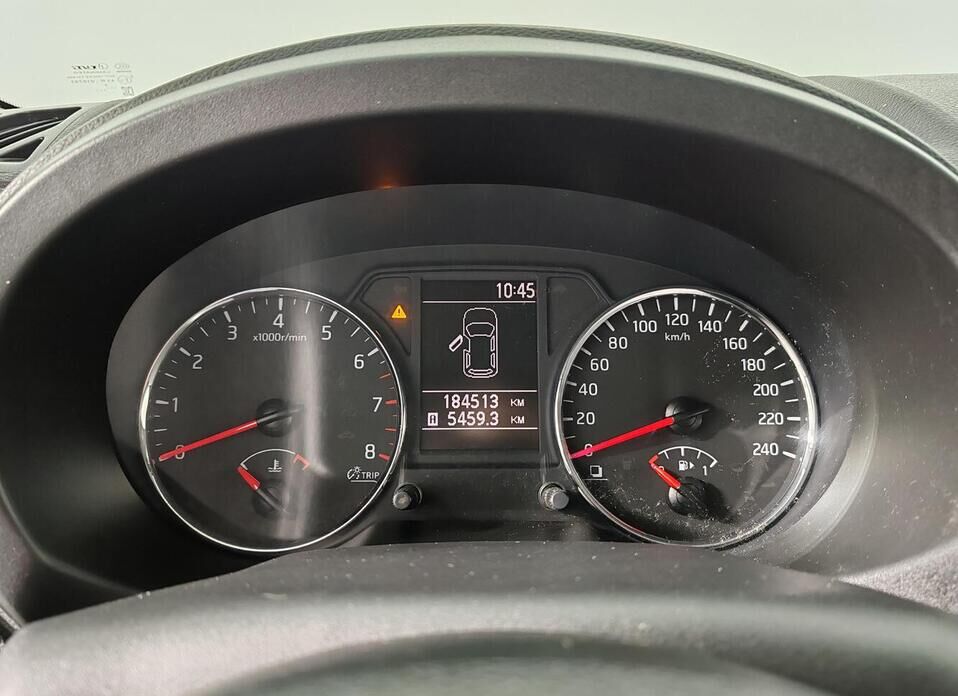 Nissan X-Trail, II Рестайлинг 2.0 CVT (141 л.с.) 4WD