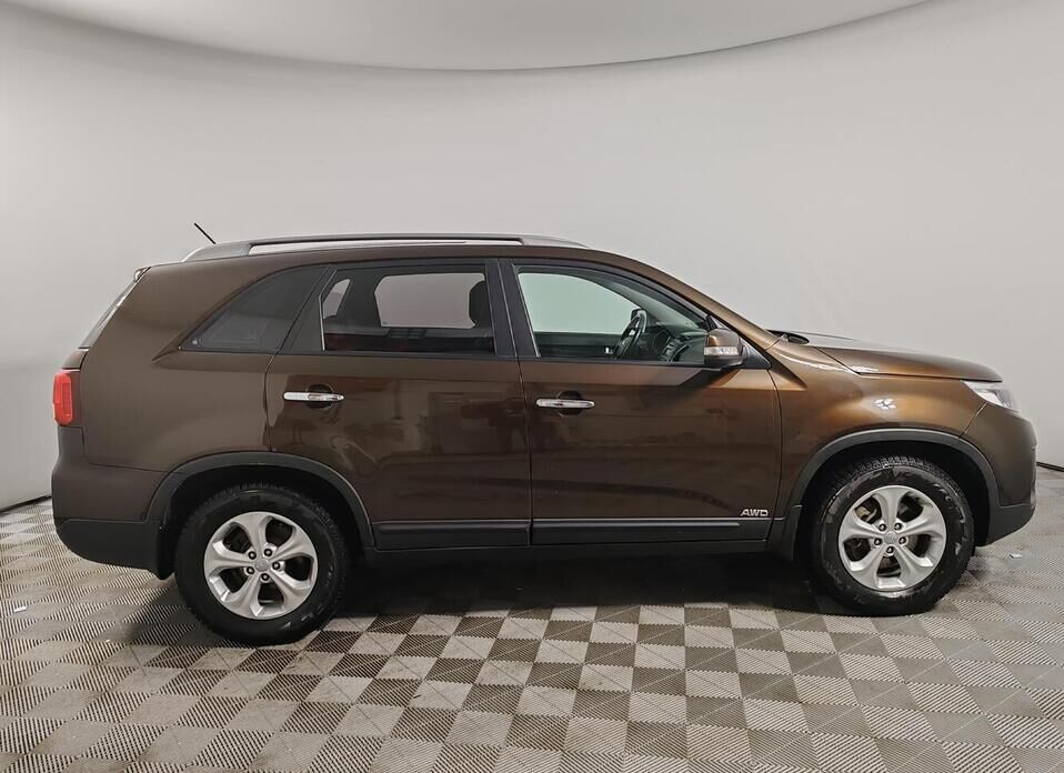 Kia Sorento, II Рестайлинг 2.4 AT (175 л.с.) 4WD