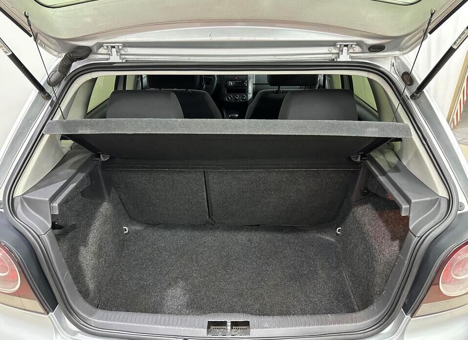 Volkswagen Polo, IV Рестайлинг 1.4 AT (75 л.с.)