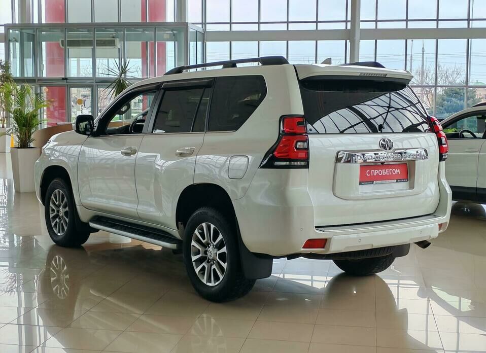 Toyota Land Cruiser Prado 2.8d AT (177 л.с.) 4WD