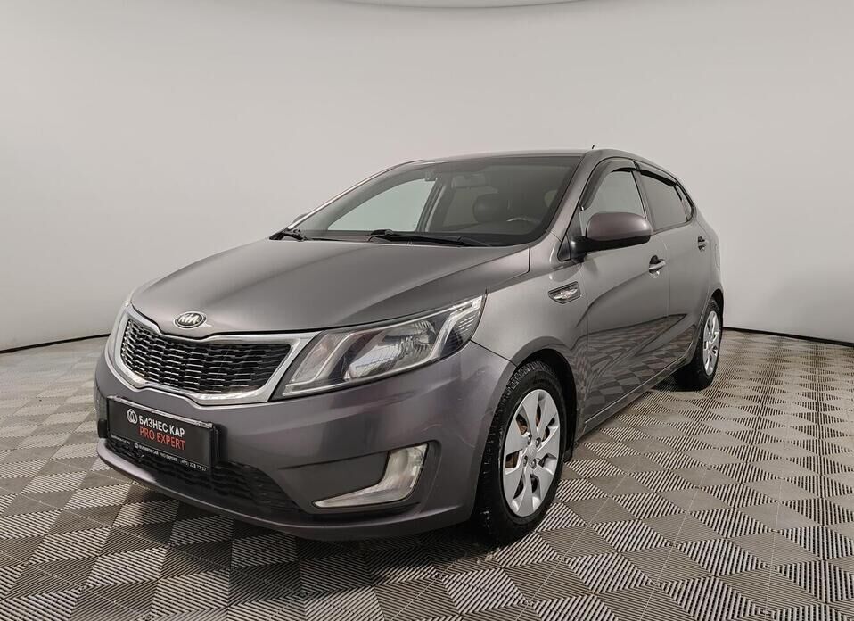 Kia Rio, III 5-speed 1.6 MT (123 л.с.)