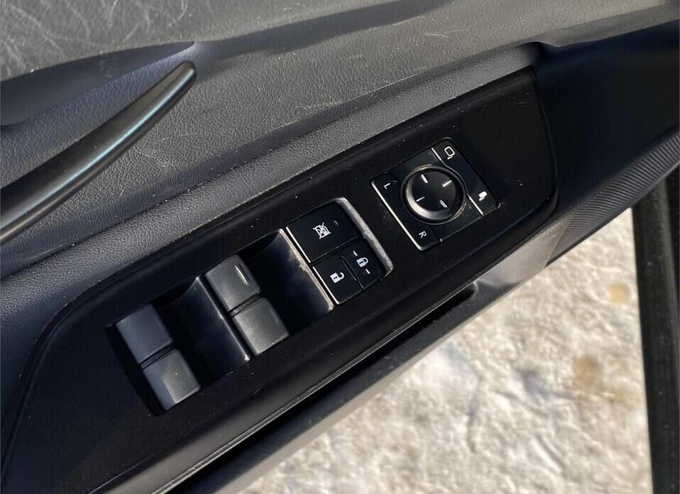 Lexus ES, VII 250 2.5 AT (200 л.с.)