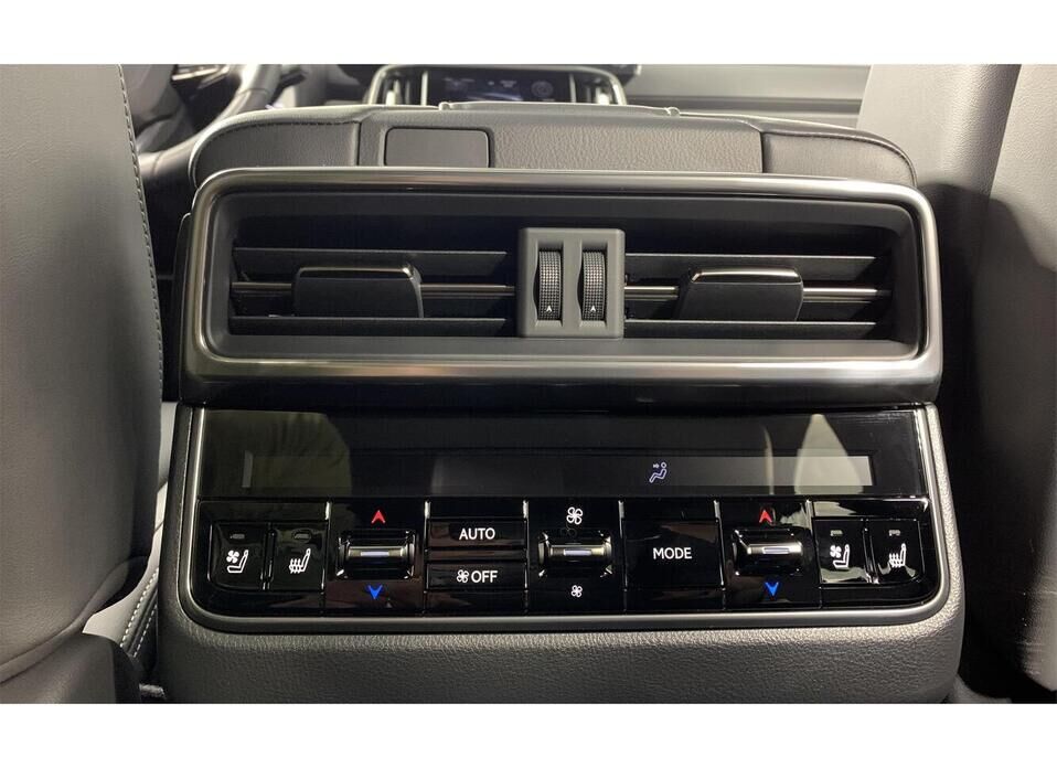 Lexus LX, IV 600 3.5 AT (415 л.с.) 4WD