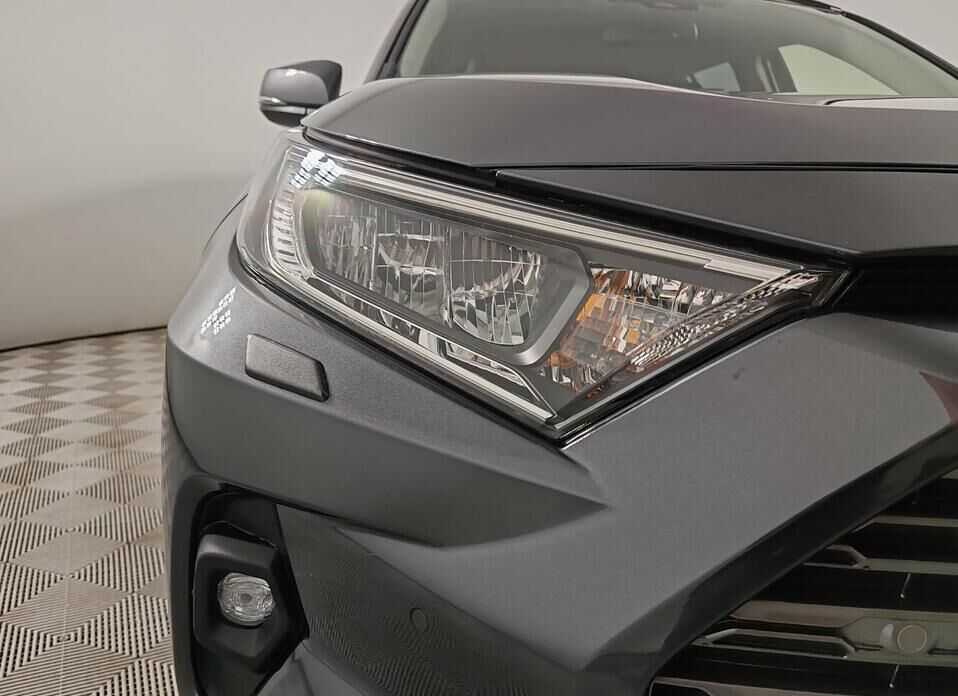 Toyota RAV4, V (XA50) 2.0 CVT (173 л.с.) 4WD