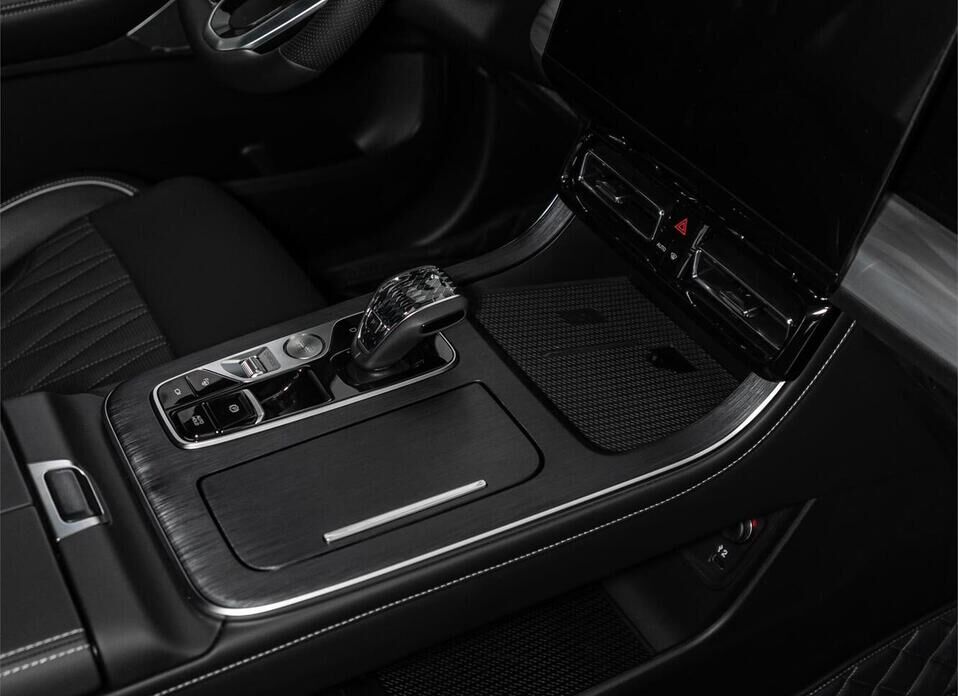 GAC GS8, II 2.0 AT (231 л.с.) 4WD