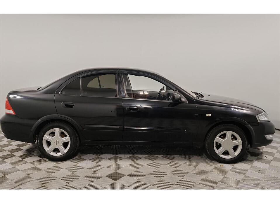 Nissan Almera Classic 1.6 AT (107 л.с.)