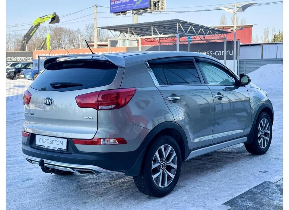 Kia Sportage, III Рестайлинг 2.0 AT (150 л.с.) 4WD