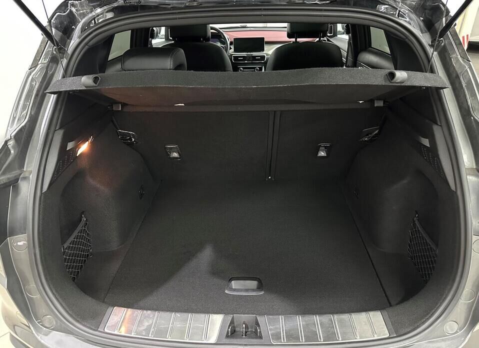 Geely Coolray, I 1.5 AMT (150 л.с.)