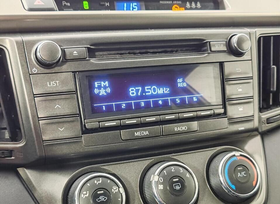 Toyota RAV4, IV (CA40) 2.0 CVT (146 л.с.)