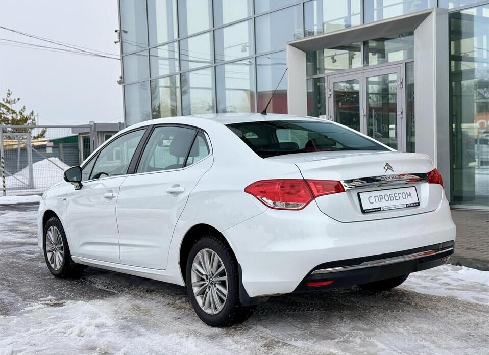 Citroen C4, II 1.6 MT (115 л.с.)