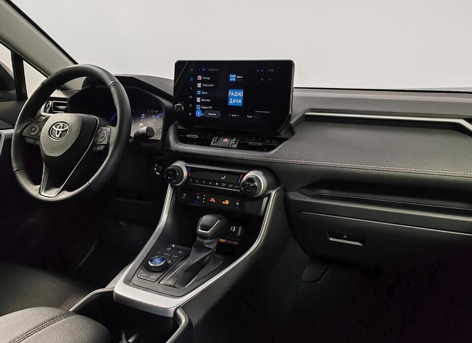 Toyota RAV4, V (XA50) 2.0 CVT (173 л.с.) 4WD