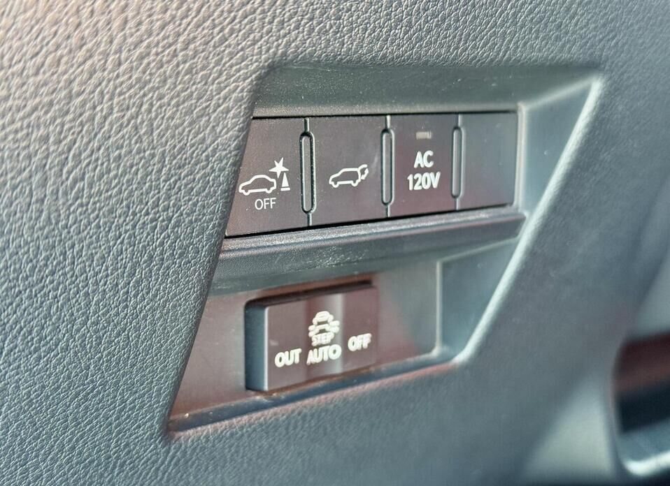 Lexus GX, III 550 3.4 AT (354 л.с.) 4WD