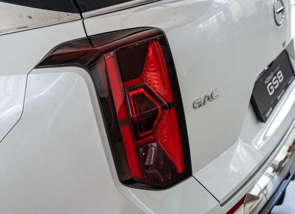 GAC GS8 Dragon 2.0 AT (231 л.с.) 4WD