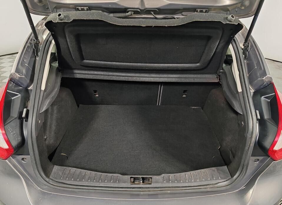 Ford Focus, III 1.6 MT (125 л.с.)