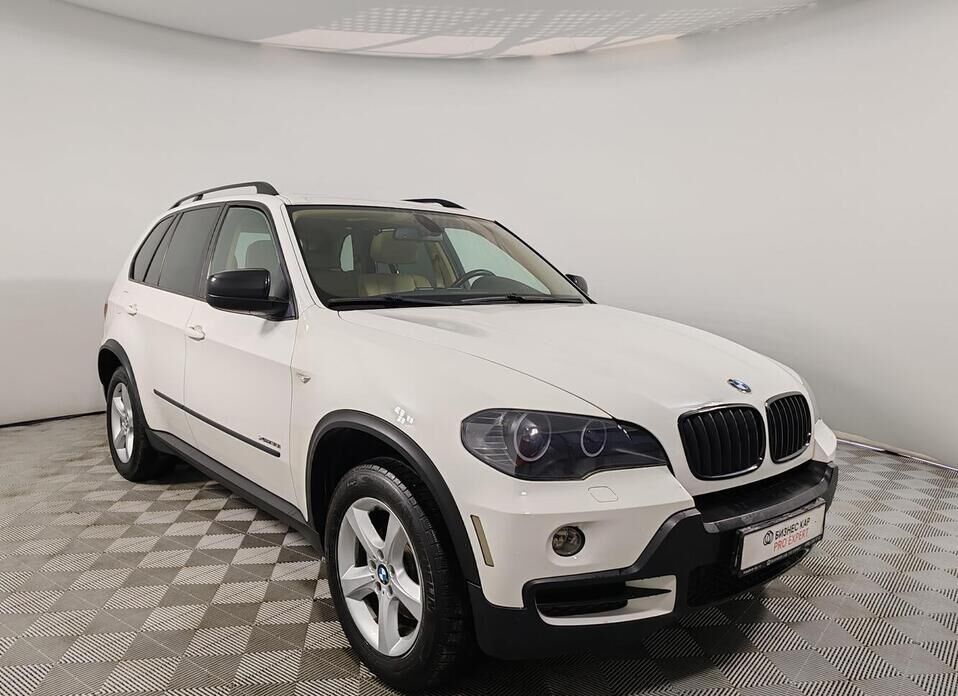 BMW X5, II (E70) 30i 3.0 AT (272 л.с.) 4WD