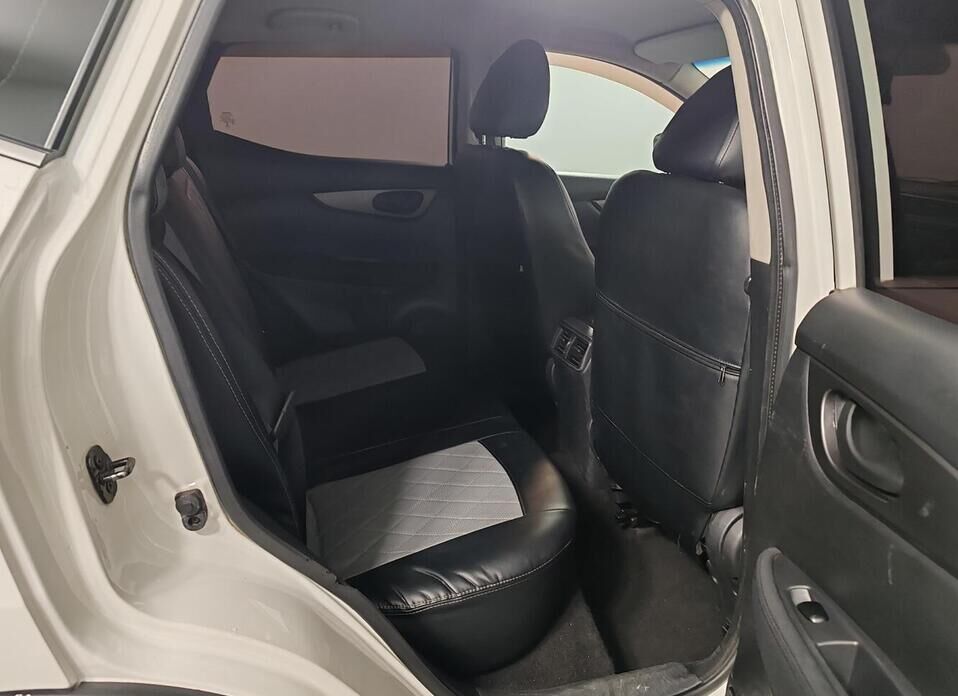 Nissan Qashqai, II 2.0 CVT (144 л.с.)