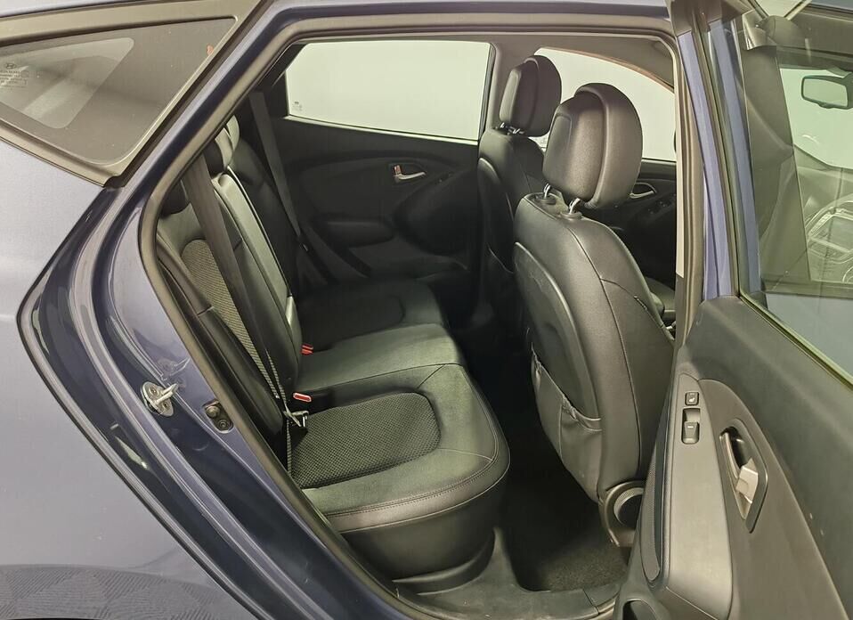 Hyundai ix35 2.0 AT (150 л.с.) 4WD