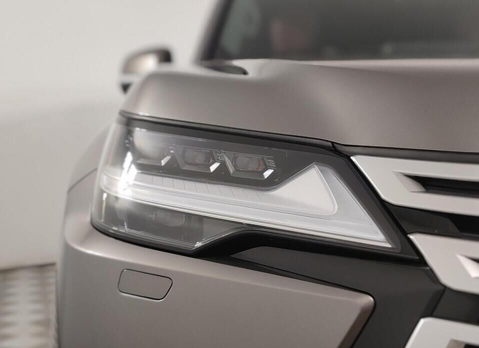 Lexus LX 600 3.4 AT (415 л.с.) 4WD
