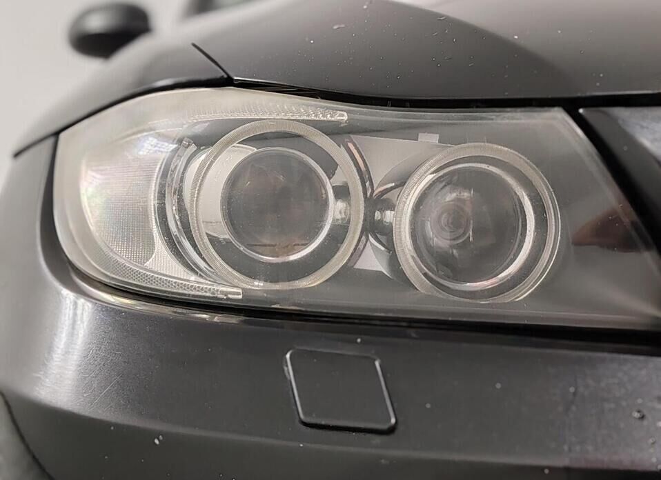 BMW 3 серии 325i 2.5 AT (218 л.с.)