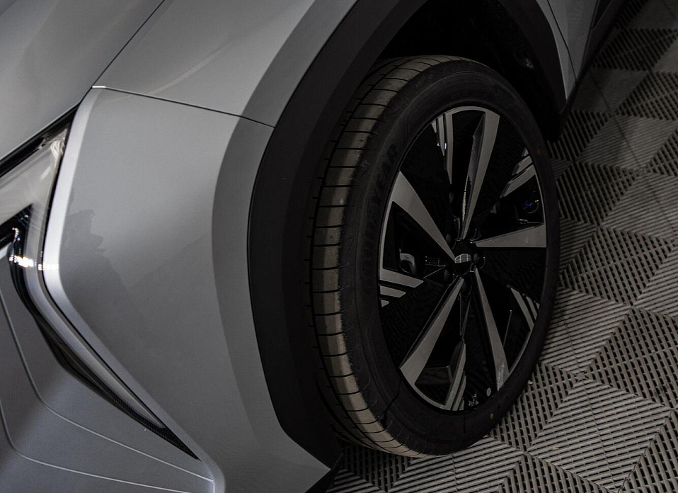 Geely Atlas, II 2.0 AT (200 л.с.) 4WD