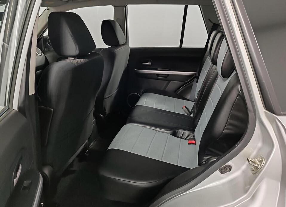 Suzuki Grand Vitara, III Рестайлинг 2 2.0 MT (140 л.с.) 4WD