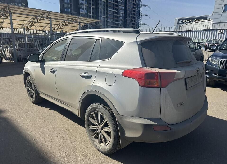 Toyota RAV4, IV (XA40) 2.0 CVT (146 л.с.) 4WD