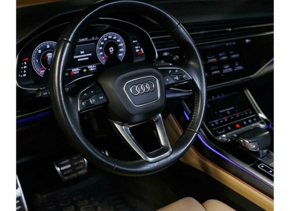 Audi Q8 45 TDI 3.0d AT (249 л.с.) 4WD