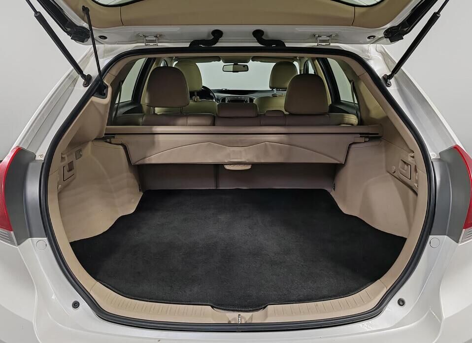 Toyota Venza, I Рестайлинг 2.7 AT (185 л.с.) 4WD