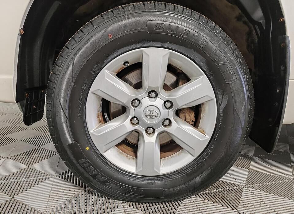Toyota Land Cruiser Prado 2.7 AT (163 л.с.) 4WD