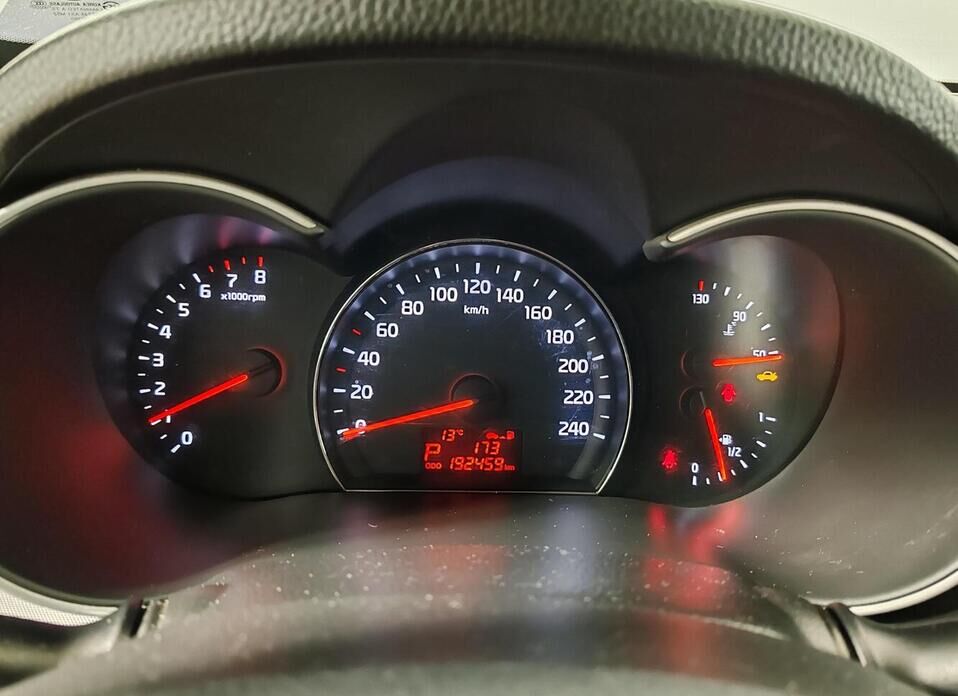 Kia Sorento, II Рестайлинг 2.4 AT (175 л.с.) 4WD