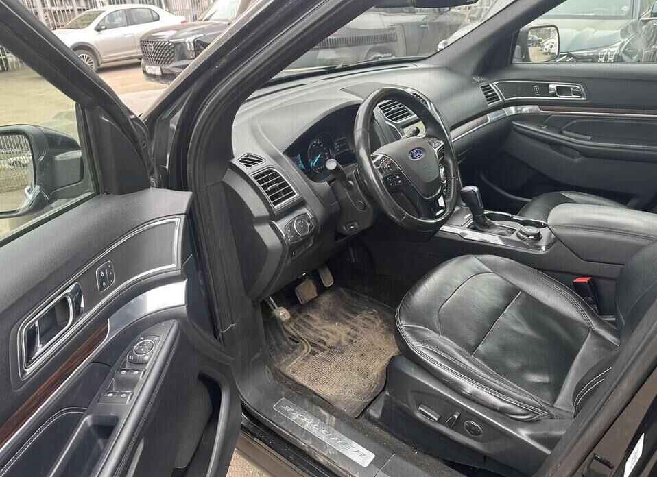 Ford Explorer, V Рестайлинг 3.5 AT (249 л.с.) 4WD