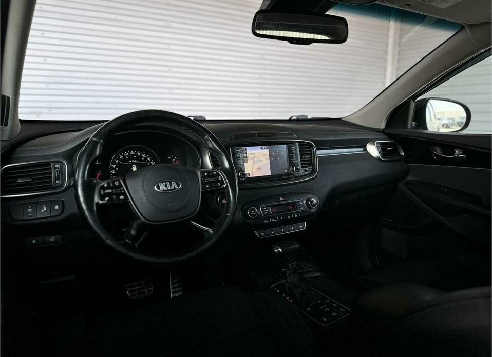 Kia Sorento 2.2d AT (200 л.с.) 4WD