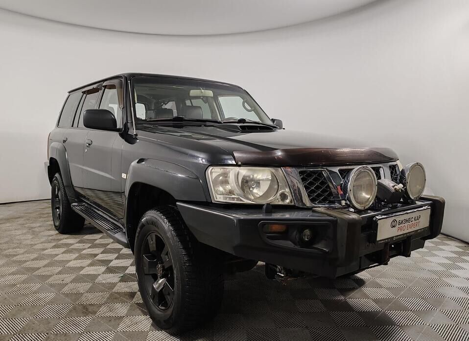 Nissan Patrol, V (Y61) Рестайлинг 3.0d AT (160 л.с.) 4WD