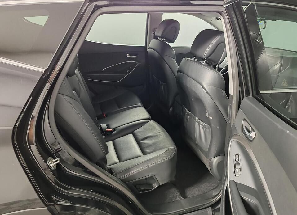Hyundai Santa Fe 2.2d AT (200 л.с.) 4WD