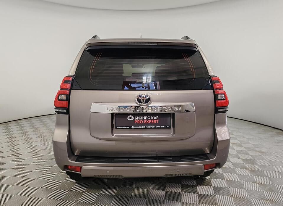 Toyota Land Cruiser Prado 2.8d AT (177 л.с.) 4WD
